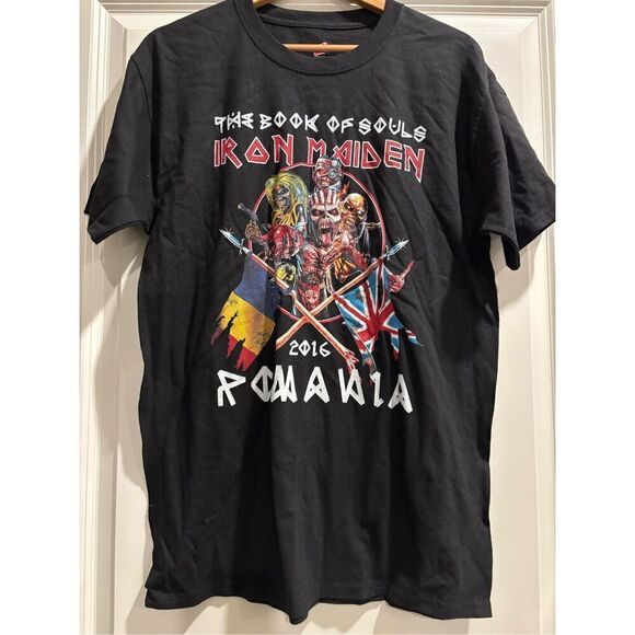 Iron Maiden Romania Tour size Medium - Picture 1 of 2